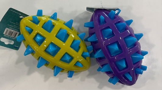 Masco Pets Sqeaky Spiky Ball