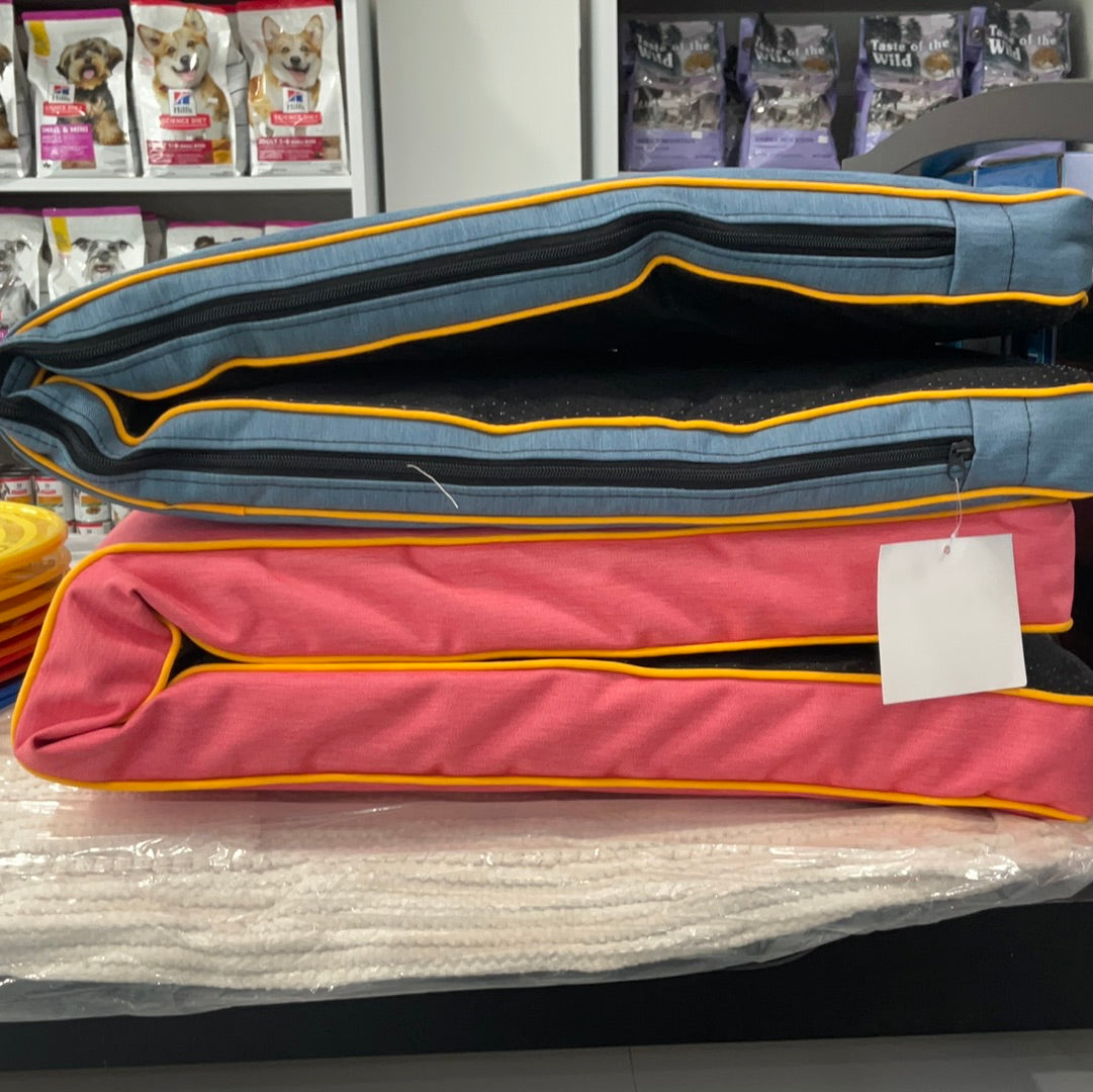 Large Pet Bed Pink & Yellow Border